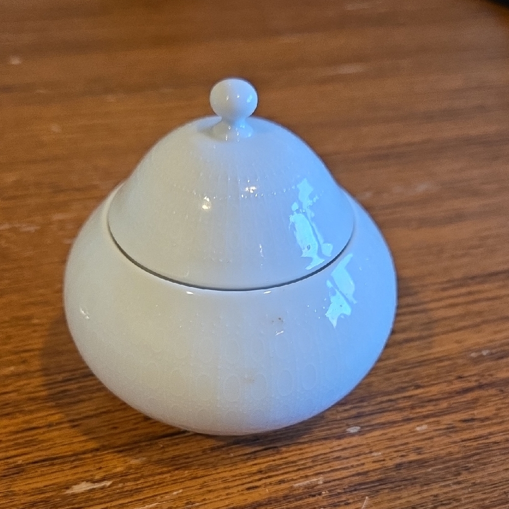 Rosenthal "Romance" White Sugar Bowl